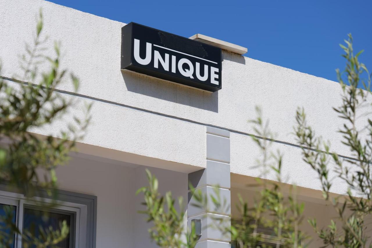 卡萨米尔Vila Unique公寓式酒店 外观 照片